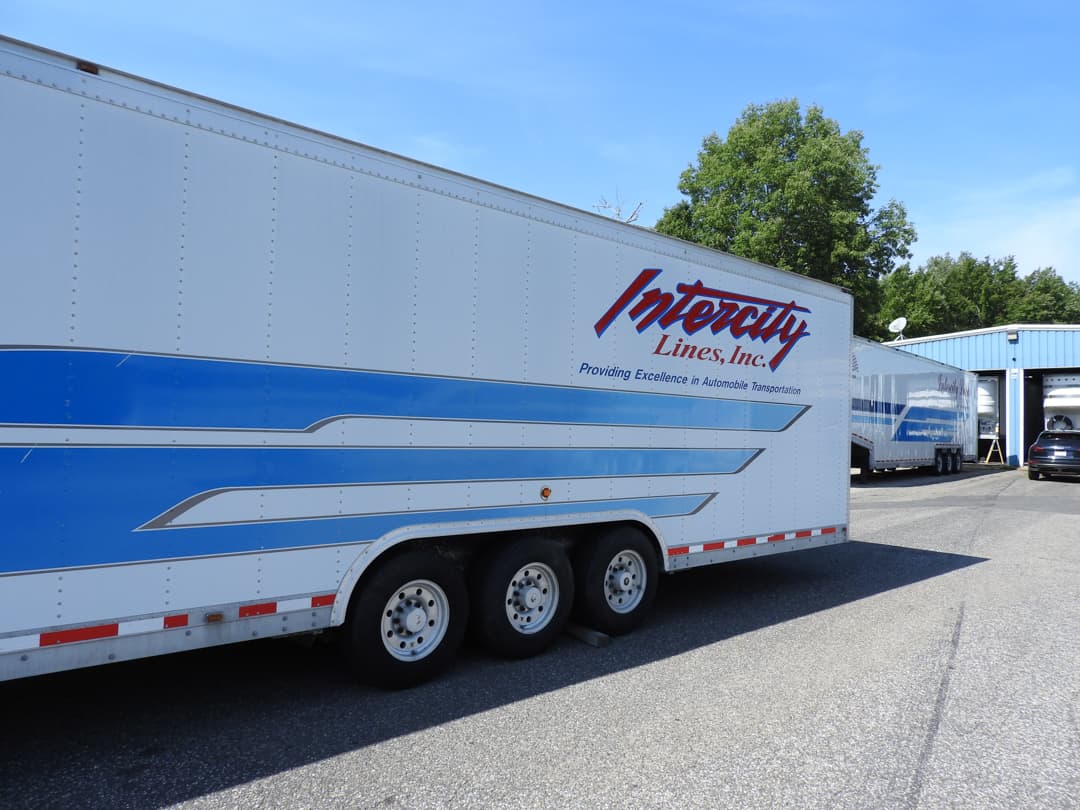 gold rush car hauling trailer for auto transport with air ride